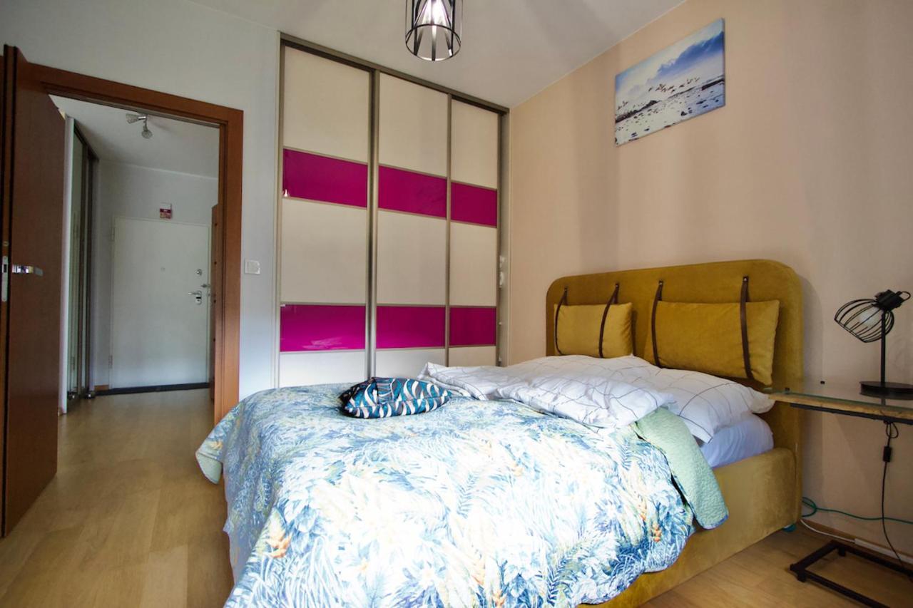 Apartamento Mp Rent- 48M, Klimatyzacja, Ogrodek, Parking, Jana Kazimierza, Travellerrevawards2024 Varsovia Exterior foto