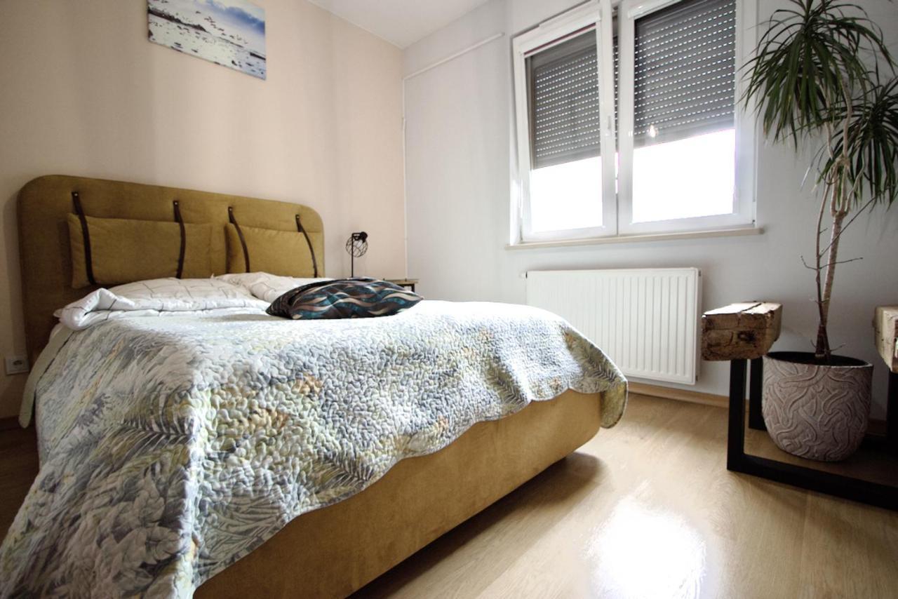 Apartamento Mp Rent- 48M, Klimatyzacja, Ogrodek, Parking, Jana Kazimierza, Travellerrevawards2024 Varsovia Exterior foto